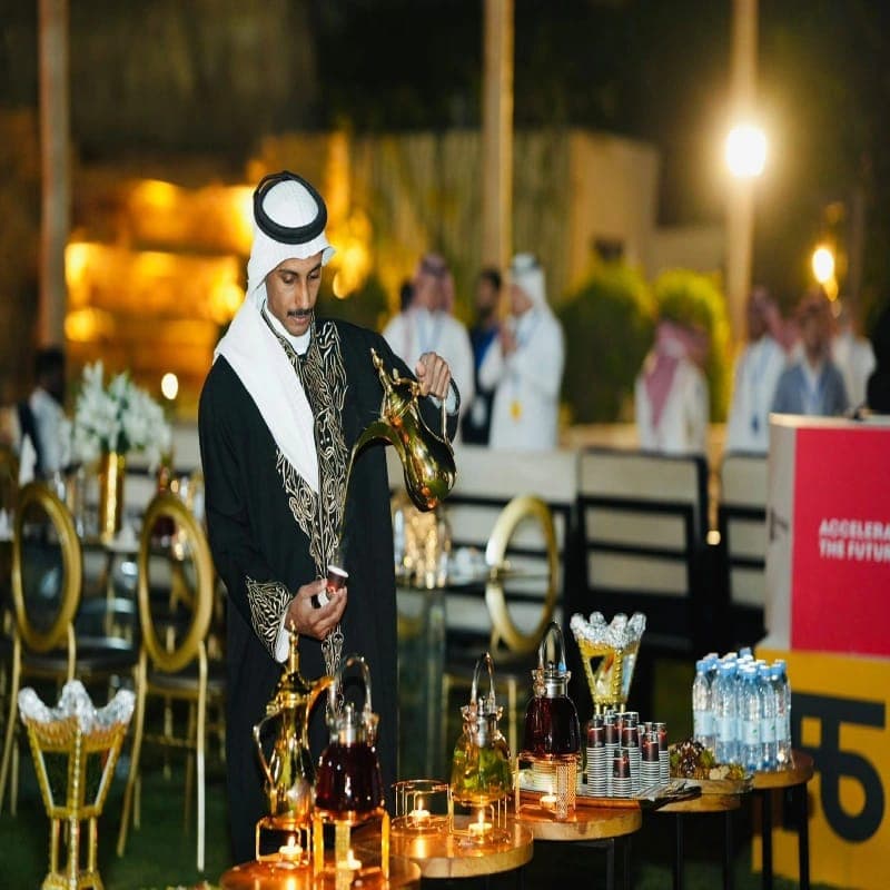 قهوجين وصباب في الرياض